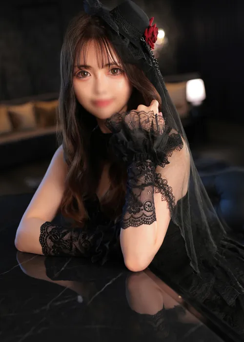 藤咲　にこ