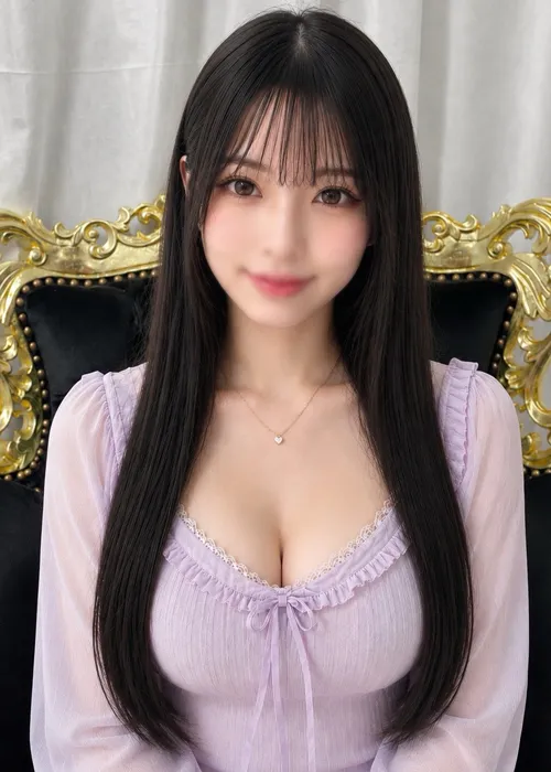 まるたま（18歳）T152cm／B85(F)-W53-H85